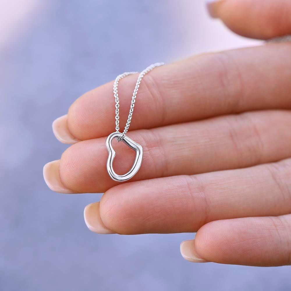 Delicate Heart Pendant Necklace